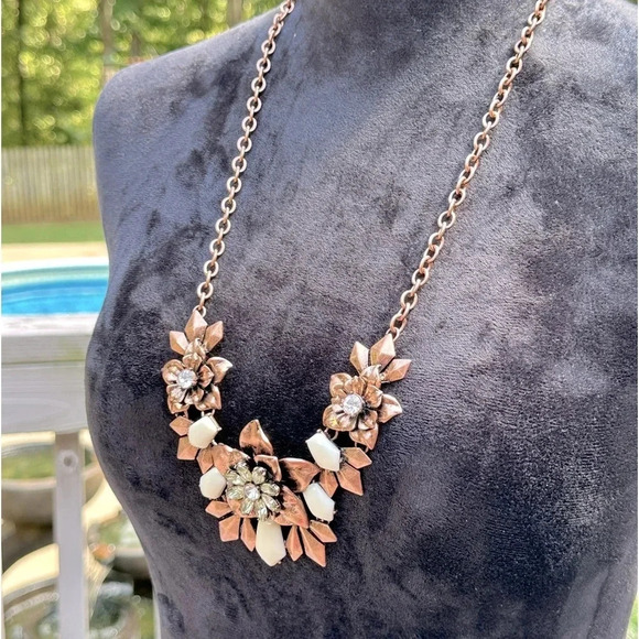 Copper Cream Long or Short Floral Statement Necklace Premier Designs Well Spent - Picture 3 of 11